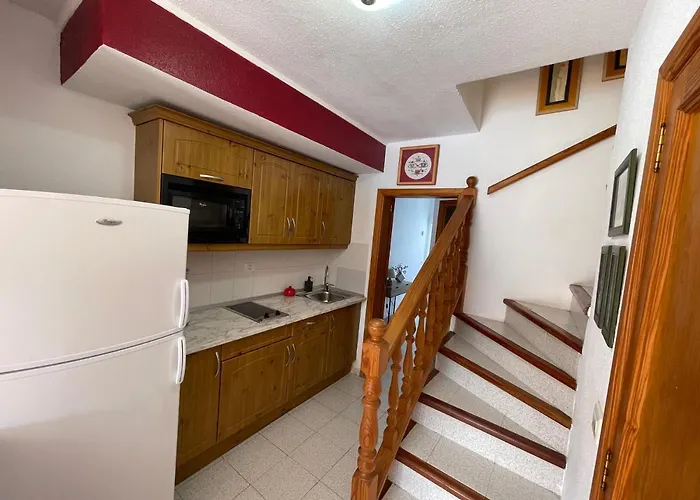 Gustamar 25 公寓 *